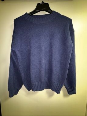 NWOT Women's Crewneck Sweater in Navy Blue